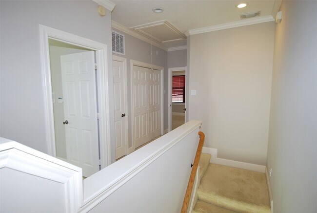 Building Photo - 2410 Dorrington St