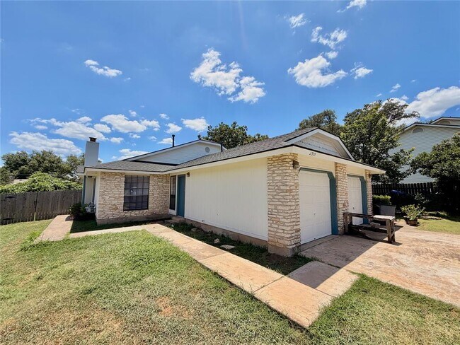 Building Photo - 2305 Whitlow Cove