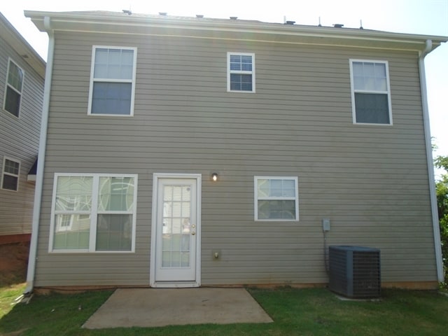 Building Photo - 812 Carlton Pointe Pl