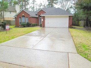 Building Photo - 206 N Wynnoak Cir