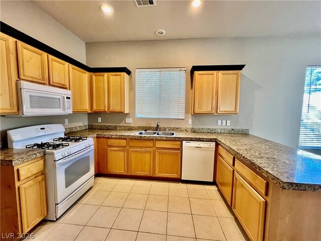 Building Photo - 10289 Green Orchard Ct