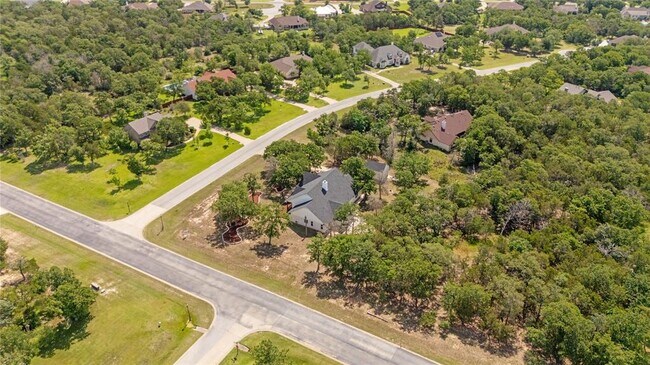 Building Photo - 105 Musket Dr
