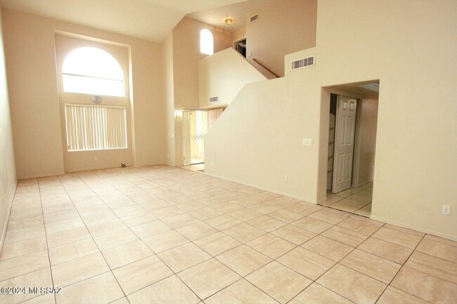 Building Photo - 9465 N Elan Ln