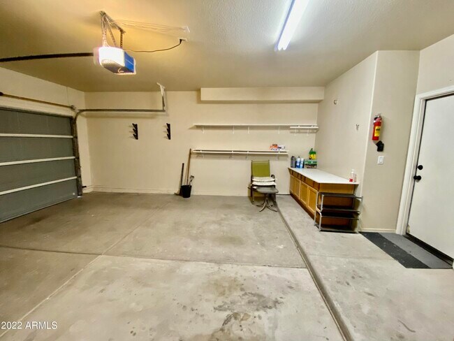 Building Photo - 3551 S Larkspur Way