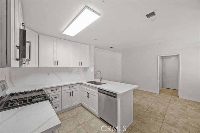 Building Photo - 11229 Terra Vista Pkwy