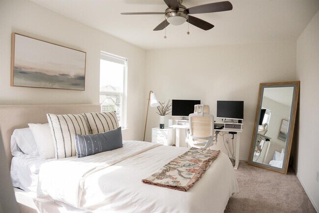 Building Photo - 6305 Conestoga Wagon Way