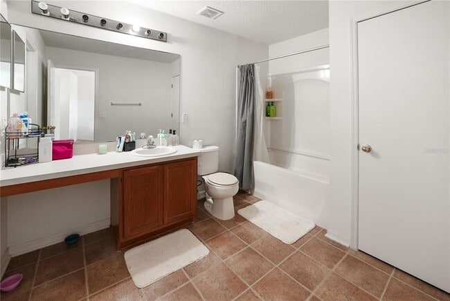 Building Photo - 17539 Balmaha Dr