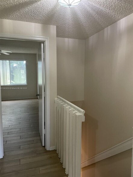 Building Photo - 145 SW 96th Ter