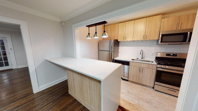 Interior Photo - West Plaza Village Apartments