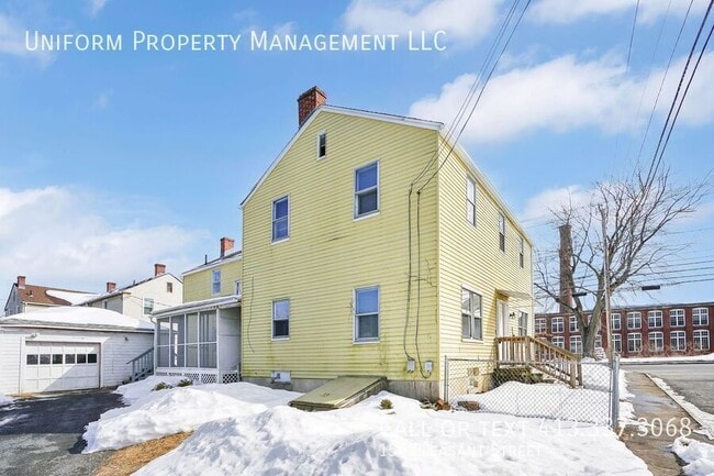 Building Photo - 159 Pleasant St