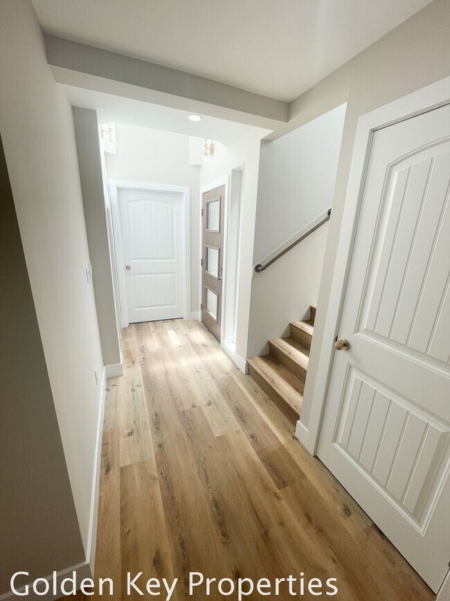 Building Photo - 4864 Alondra Way