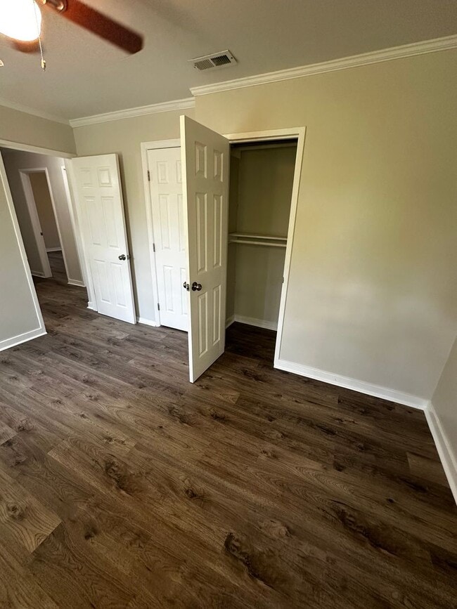 Building Photo - 3BD/1B home near VSU