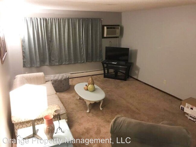 Building Photo - 1236 Edgewood Dr