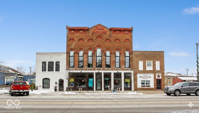 Building Photo - 108 W Main St