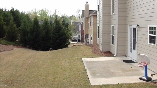 Building Photo - 5380 Plymouth Pl