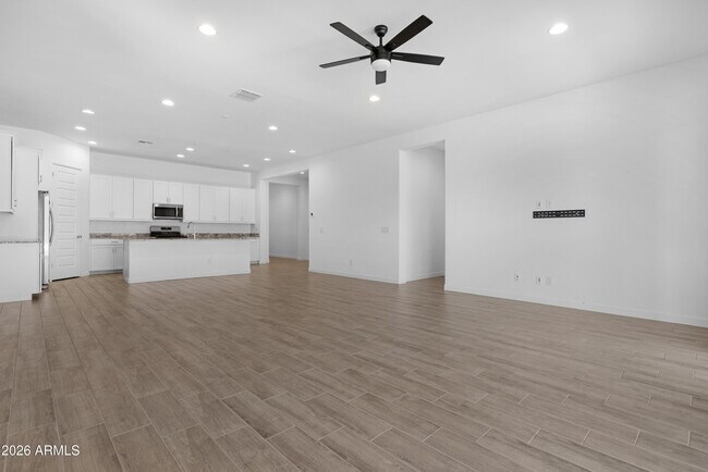 Building Photo - 20132 W Catalina Dr