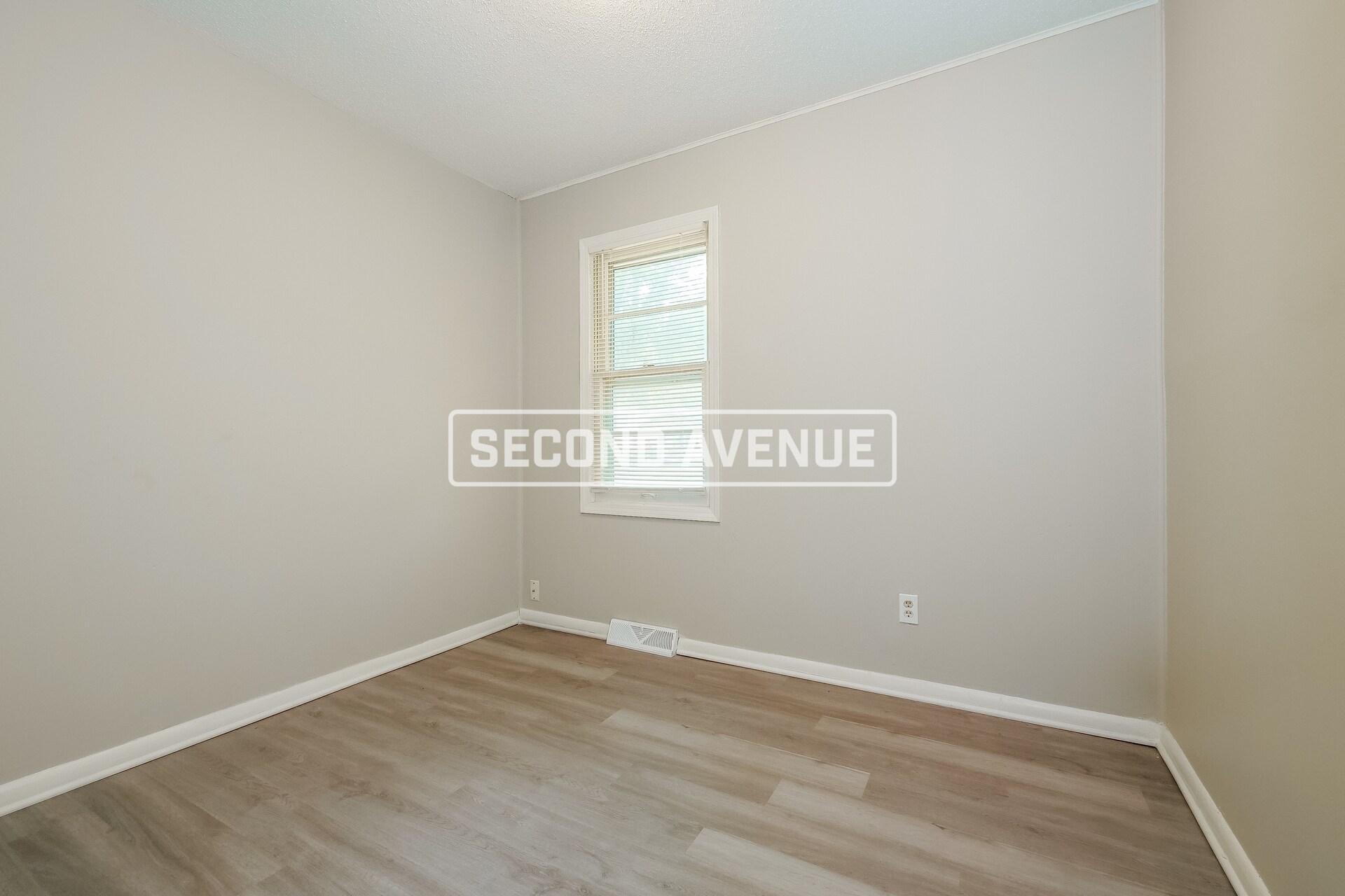 Building Photo - 11305 Marsh Ave