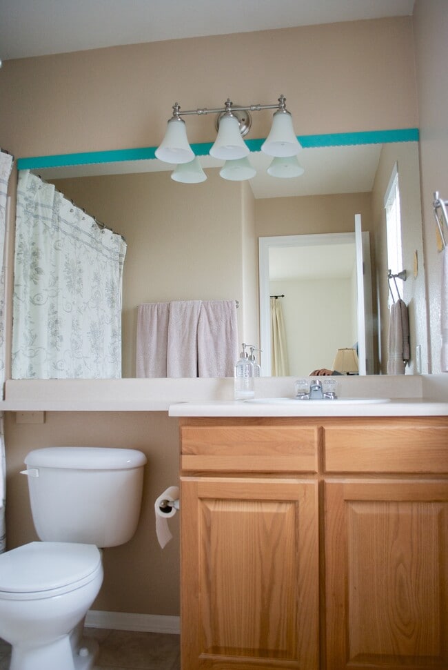 Building Photo - 14271 White Peak Dr