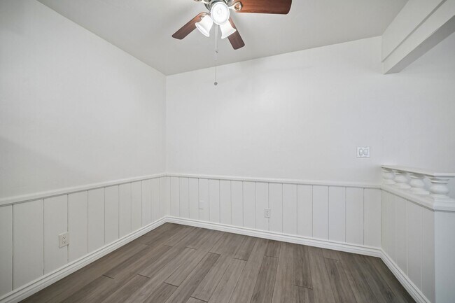 Dining Room - Winnetka Gardens Apartments