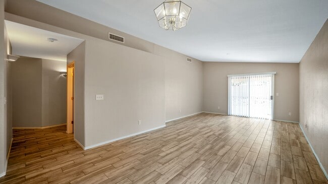 Building Photo - 3591 S Harrison Shadow Way