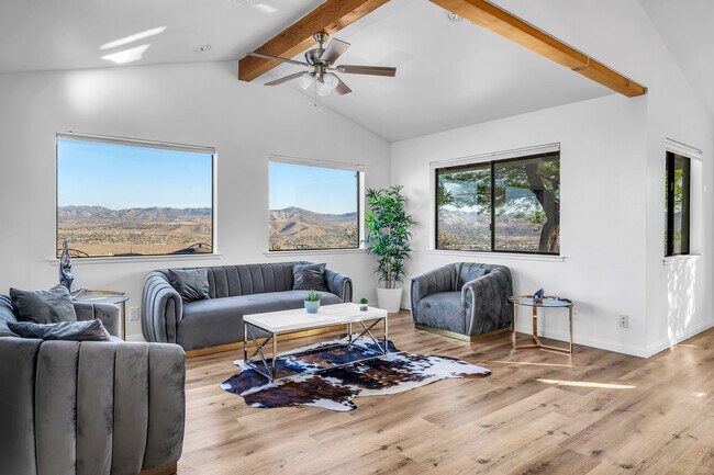 Building Photo - 57495 Buena Suerte Rd