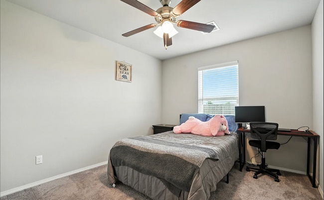 Building Photo - 3505 E 154th St S