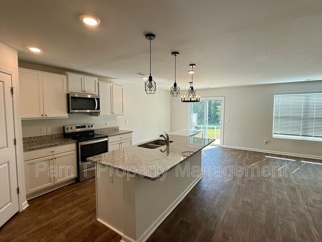 Building Photo - 512 Turpentine Trl