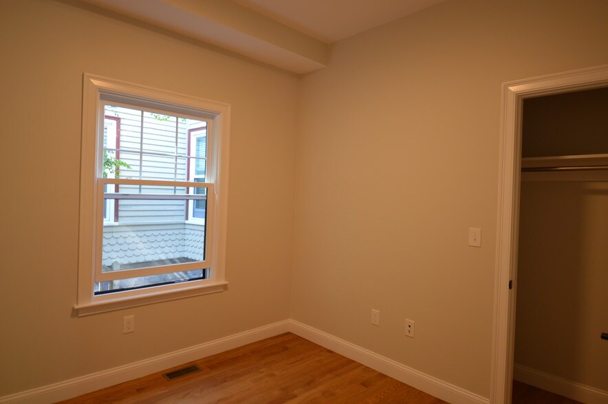 Building Photo - 66 Allston St