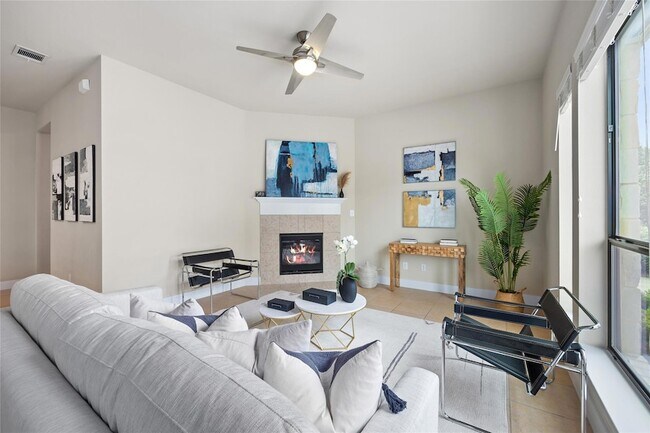 Building Photo - 405 Penny Kathleen Ct