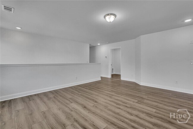 Building Photo - 184 Sawgrass Dr