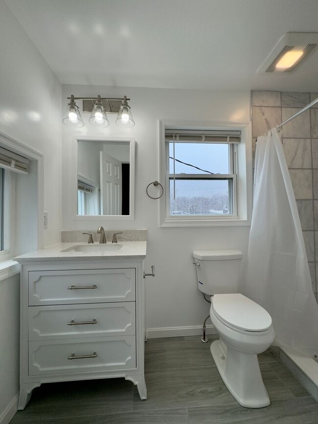 Building Photo - Spacious 4-Bedroom Townhome with Modern Amenities in Baltimore!