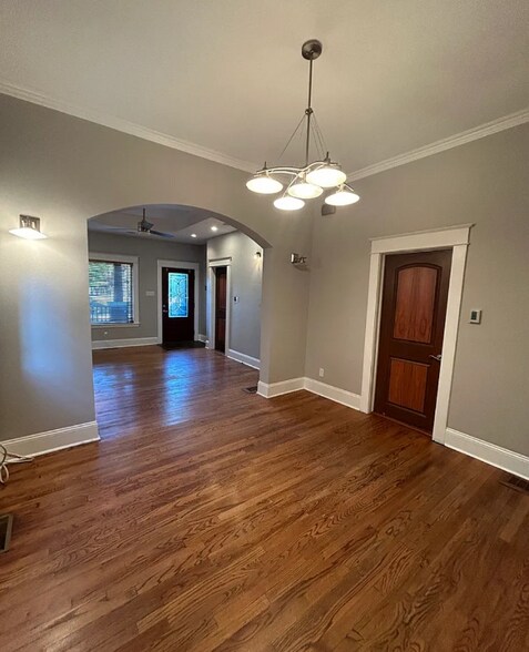 Building Photo - 3627 Osage St