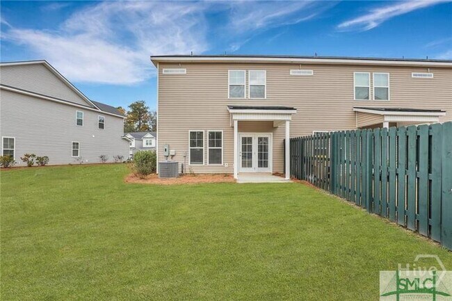 Building Photo - 116 Ainsdale Dr