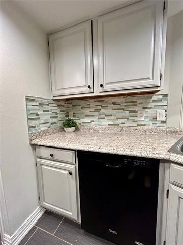 Building Photo - 3115 Royal Gable Dr