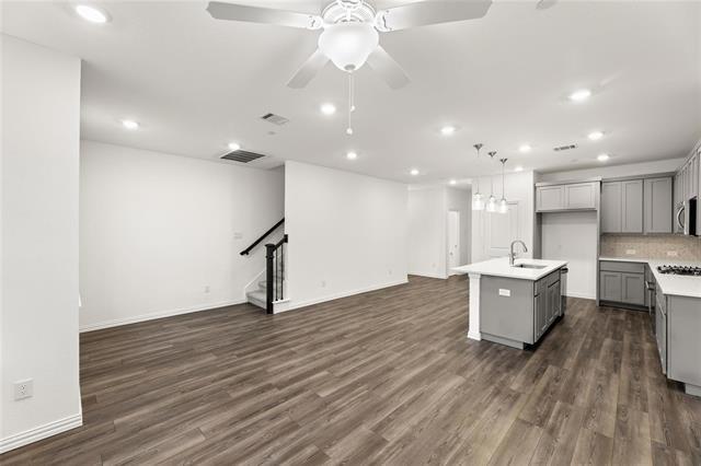 Building Photo - 2284 Black Frst Dr