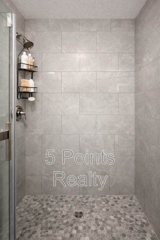 Building Photo - 308 Prince Ave