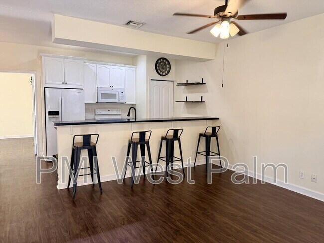 Building Photo - 11973 Sturbridge Ln