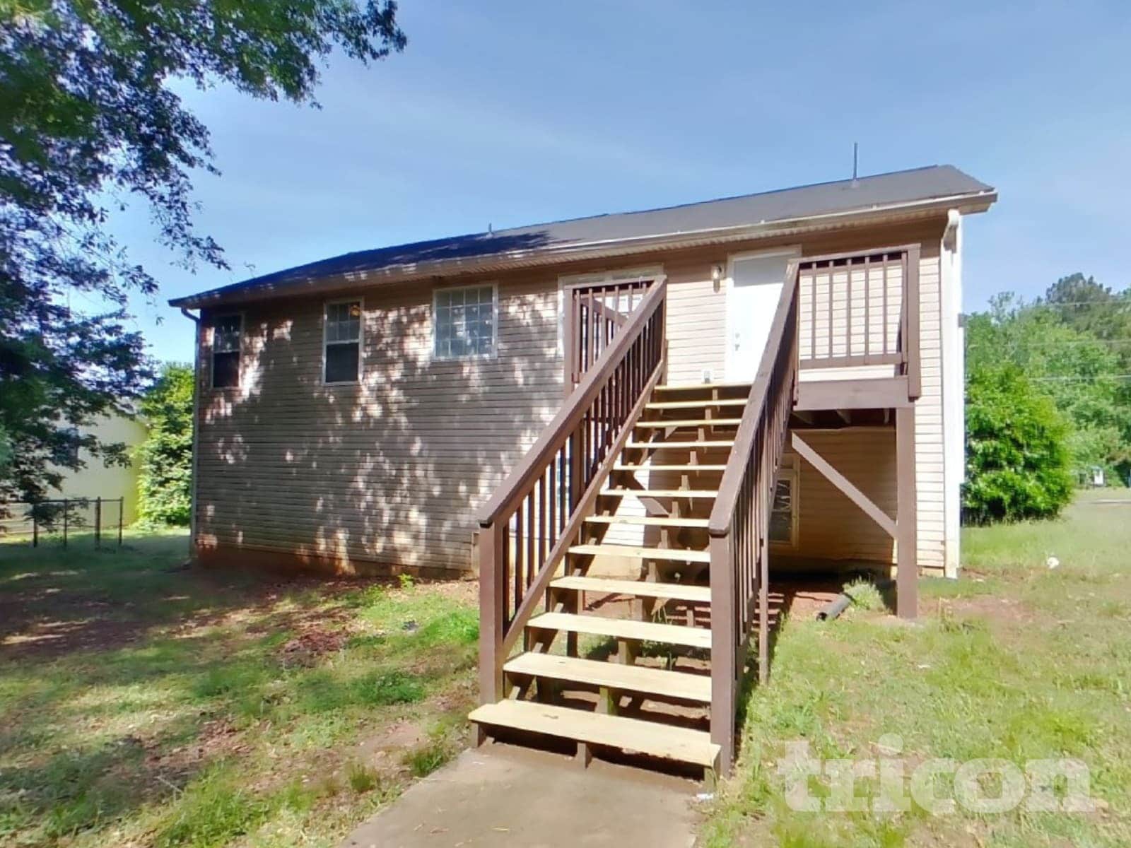 Building Photo - 103 Fairfax Dr