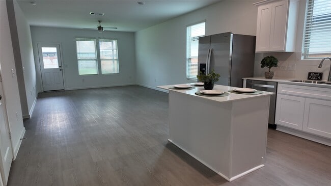Building Photo - 15027 Rustic Moon Rd