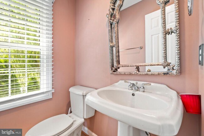 Building Photo - 22804 Portico Pl