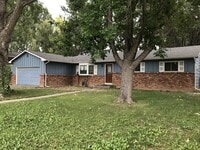 Building Photo - Spacious 3 Bed 2 Bath House Near CSU Campus!