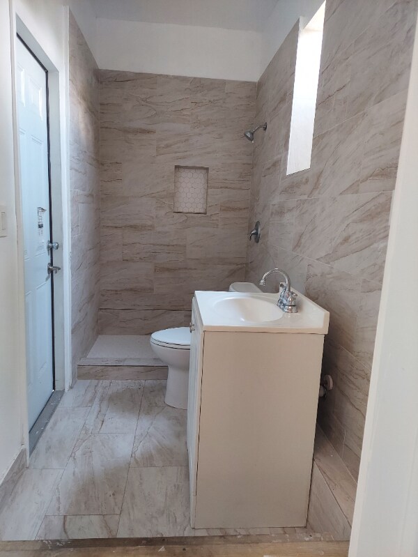 Building Photo - 2513 Grant St