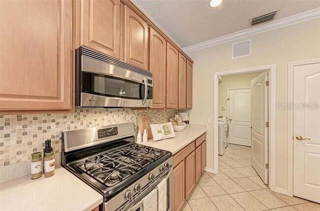 Building Photo - 6349 Royal Tern Cir