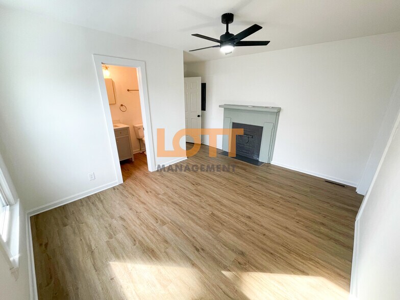 Building Photo - 603 Cedar Lane Rd