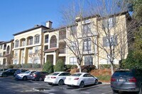 Building Photo - 3777 Peachtree Rd NE