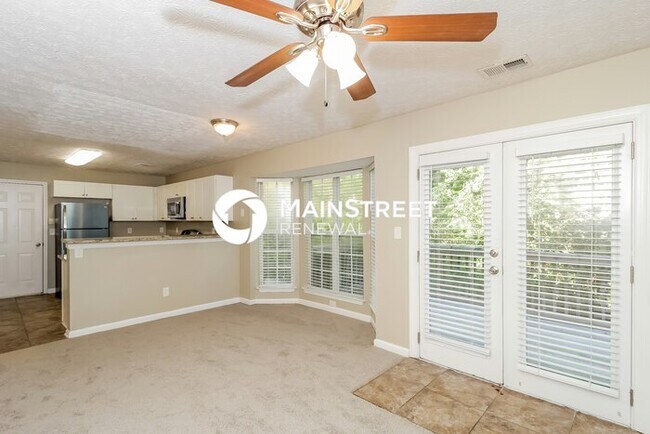Building Photo - 4 Bedroom Pet-Friendly Home in Austell, GA with Main Street Renewal