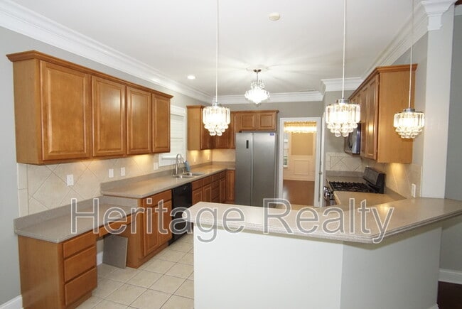 Building Photo - 1850 Stone Harbor Way