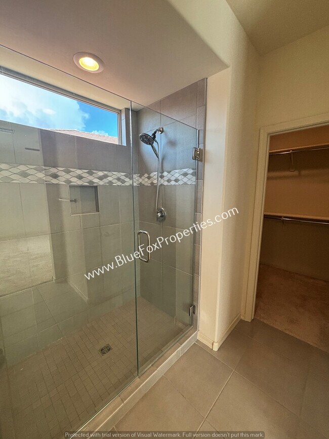 Building Photo - 13384 E Knipe Pl