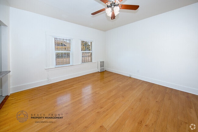 Building Photo - 463 S. Hartford Ave.