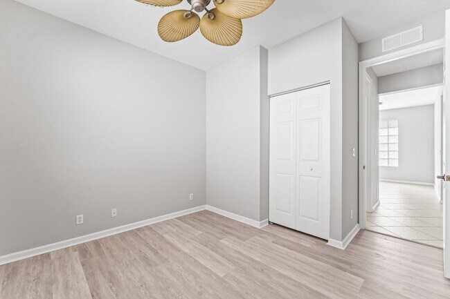 Building Photo - 443 Belle Grove Ln